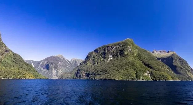 Doubtful Sound and West Coast Odyssey – MDS